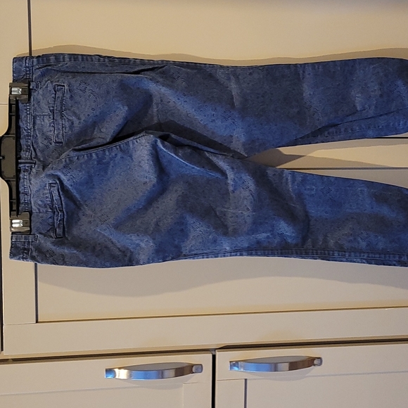 Gap girlfriend chinos paisley print. Sz 6 - Picture 7 of 8